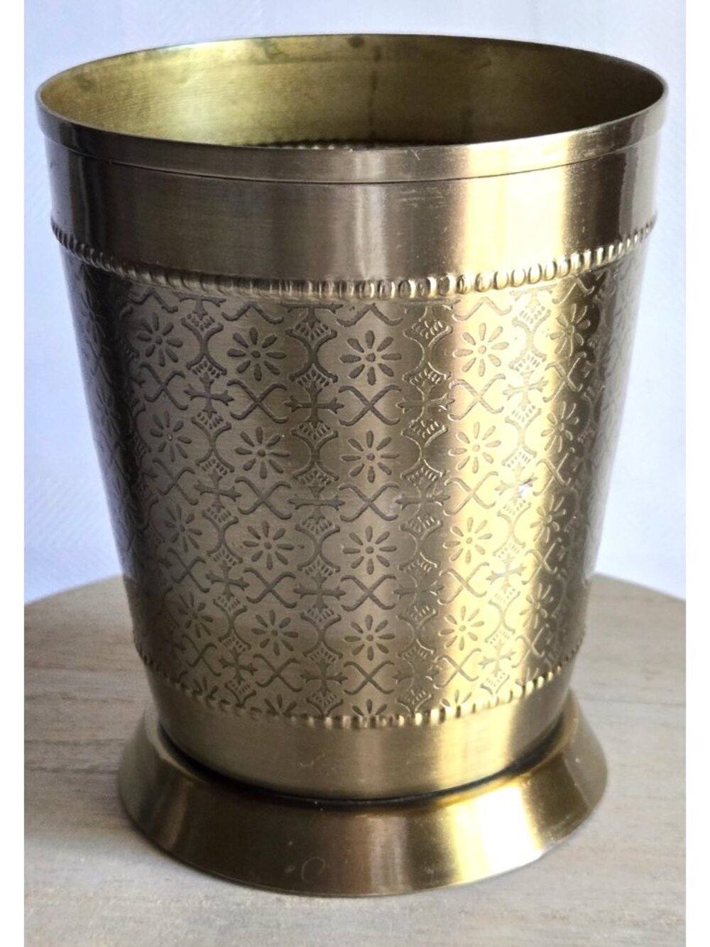 Pure Brass Glass Tumbler Embossed Design for Drinking Water - Picture 4 of 9